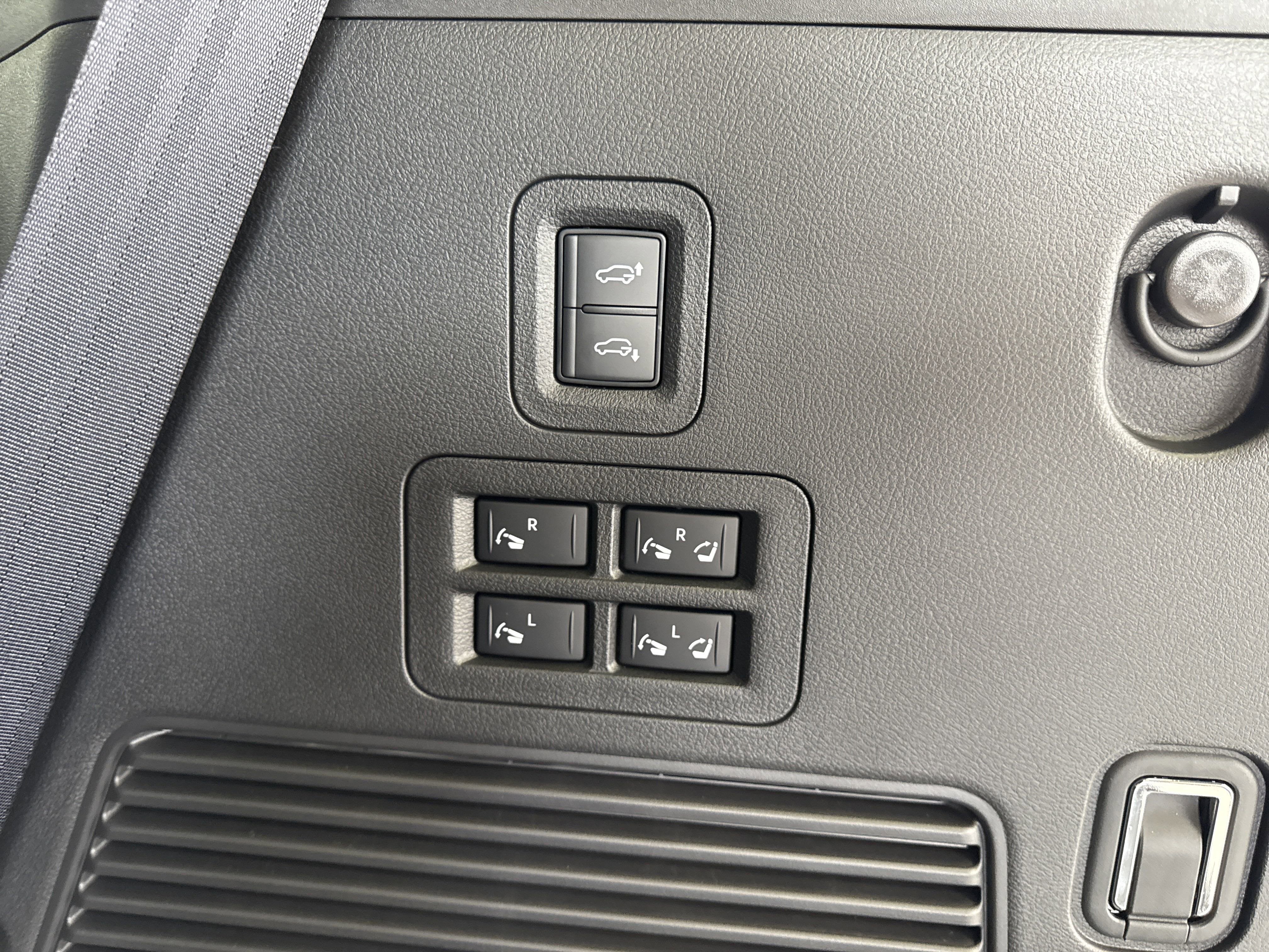 2025 Nissan Armada PRO-4X