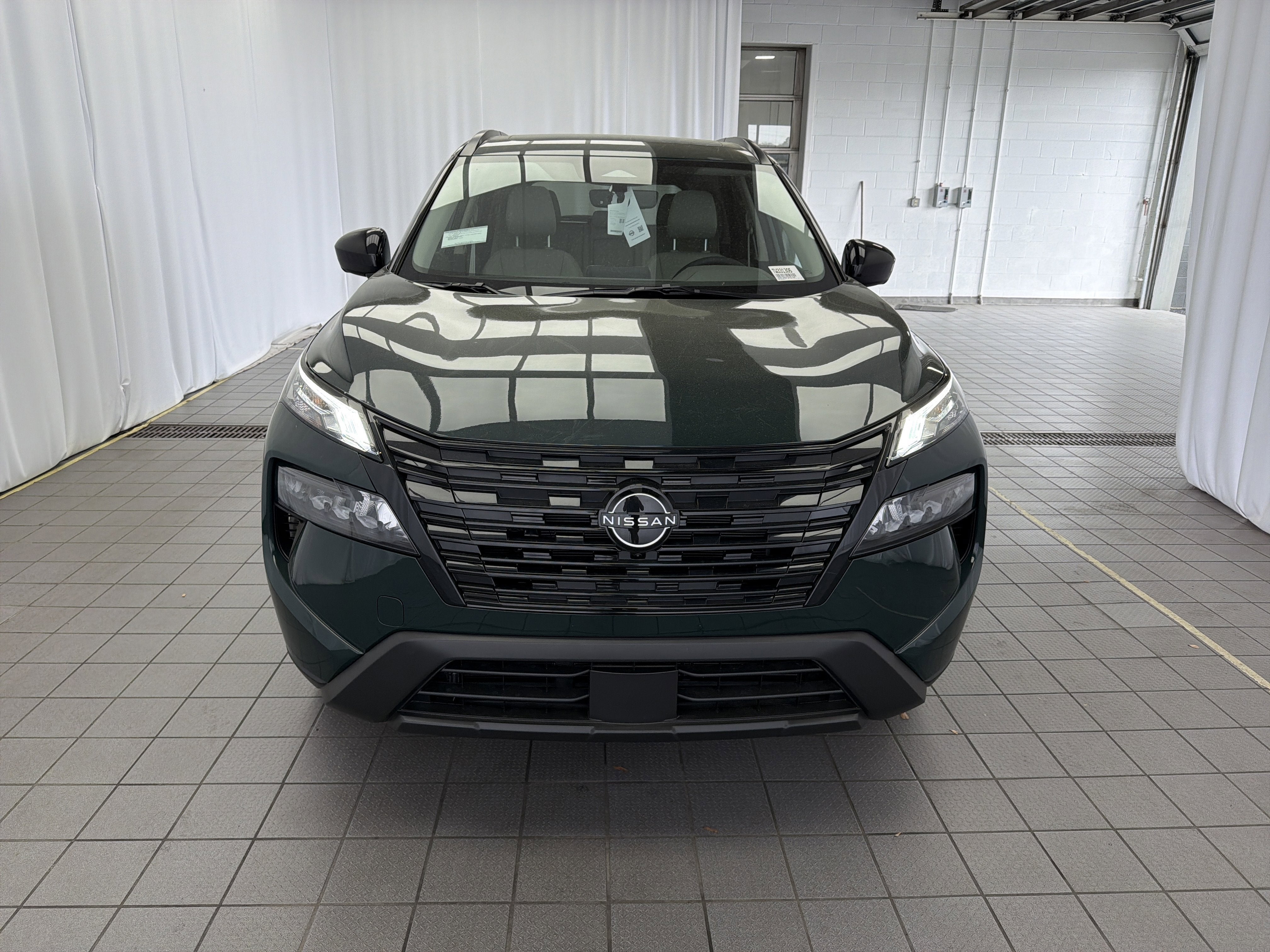 2026 Nissan Rogue Dark Armor™