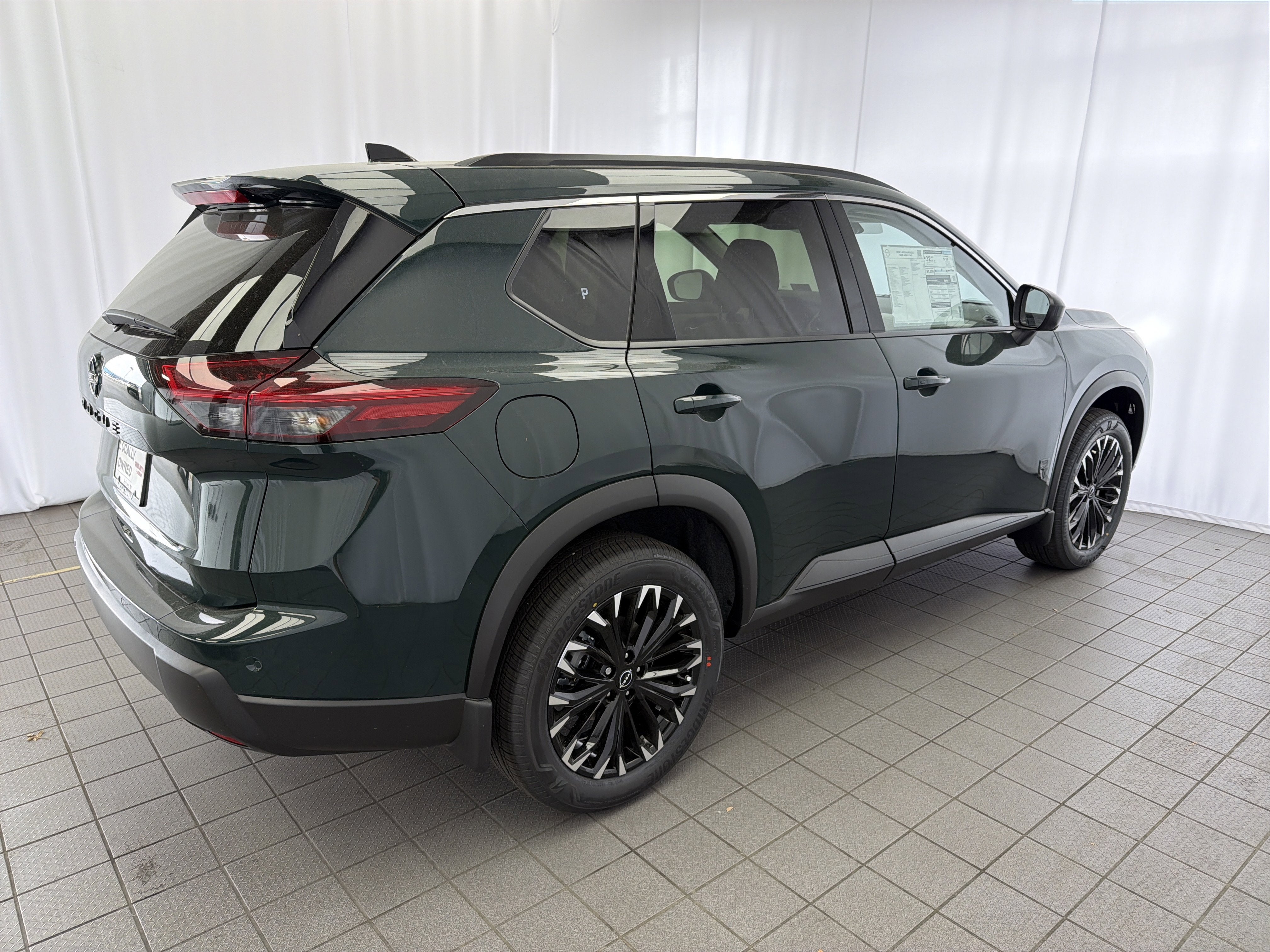 2026 Nissan Rogue Dark Armor™