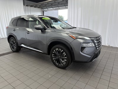 2025 Nissan Rogue Platinum