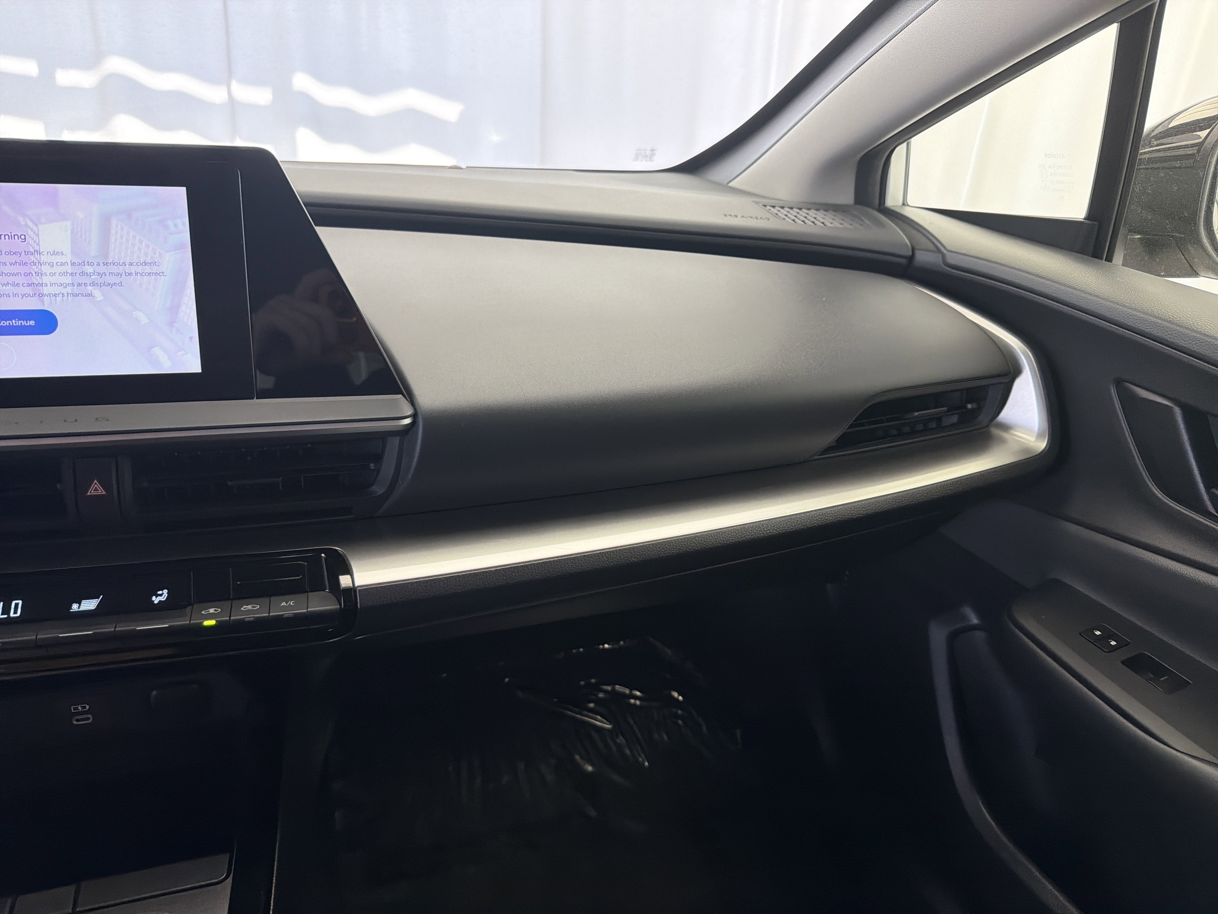 2023 Toyota Prius Base