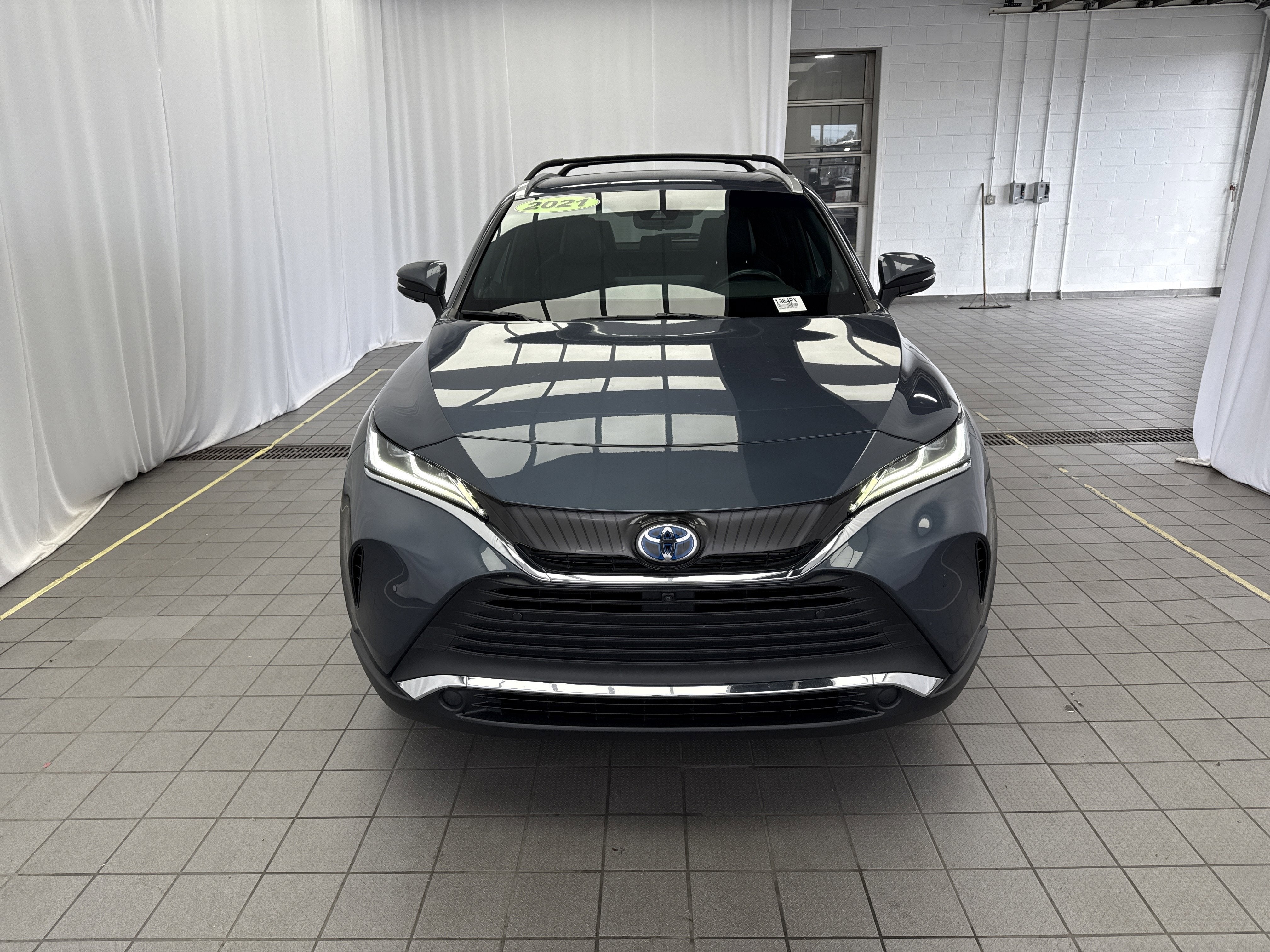 2021 Toyota Venza Base