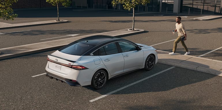 Chuck Hutton Nissan in Jackson TN